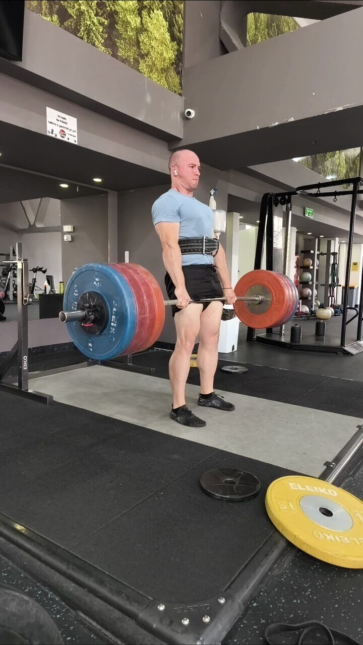 Deadlift 240kg PR